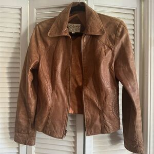 Vintage leather jacket - fits like xs